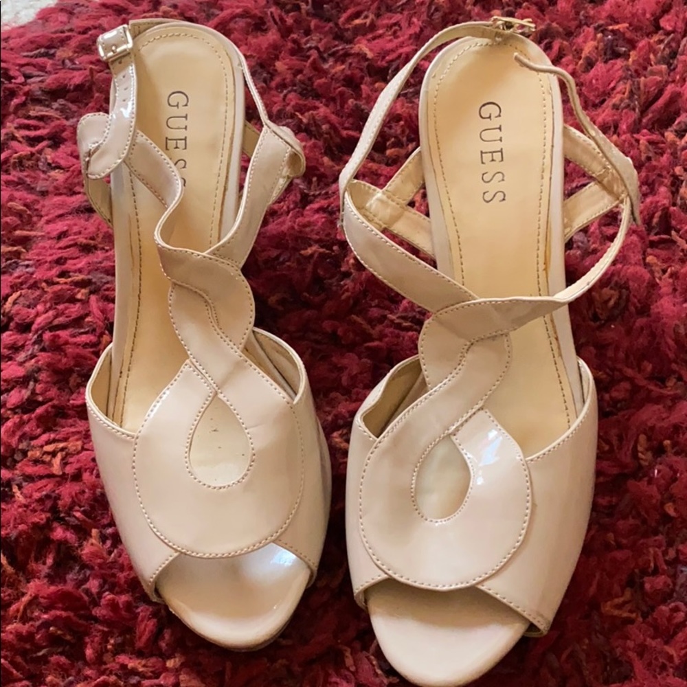 Guess sandals